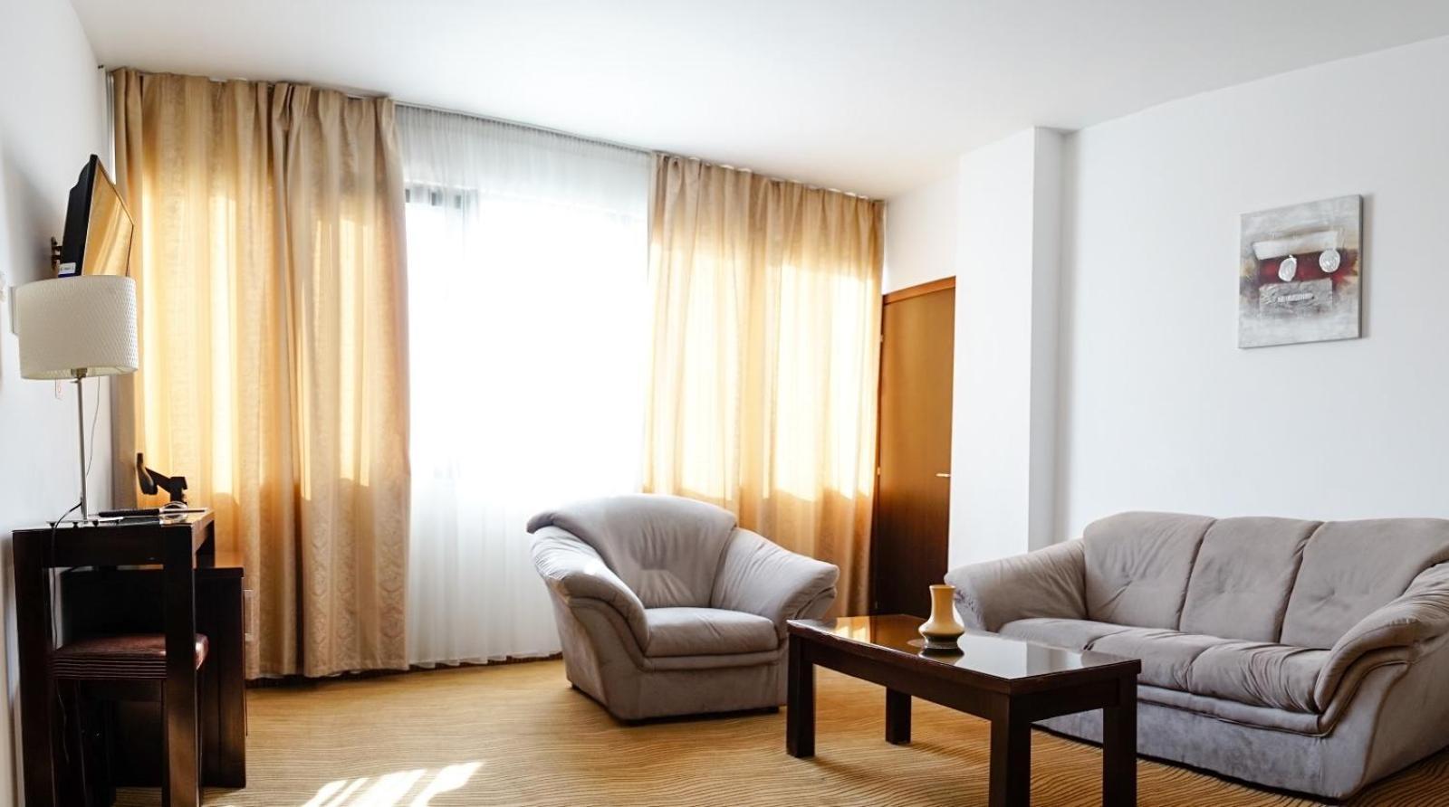 Hotel Criss Βουκουρέστι Εξωτερικό φωτογραφία
