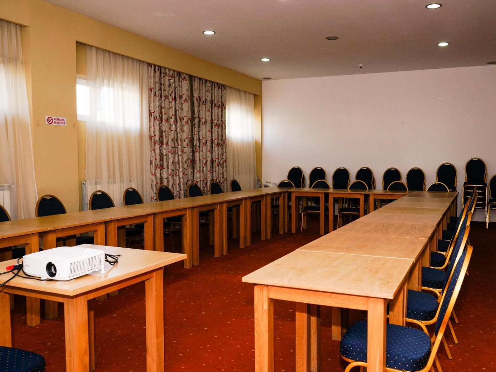 Hotel Criss Βουκουρέστι Εξωτερικό φωτογραφία