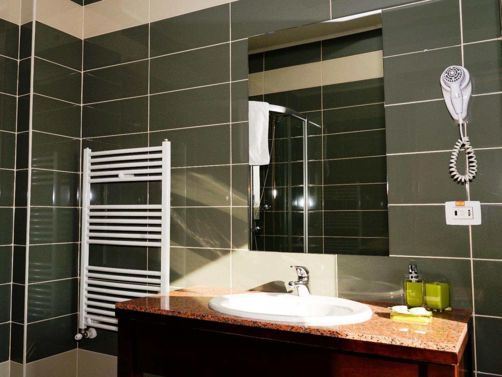 Hotel Criss Βουκουρέστι Εξωτερικό φωτογραφία